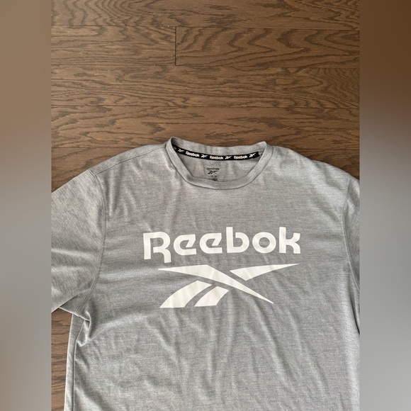 Reebok Mens Large Intersect  Race Athletic Sports Training  logo top  shirt Gray - Picture 3 of 9